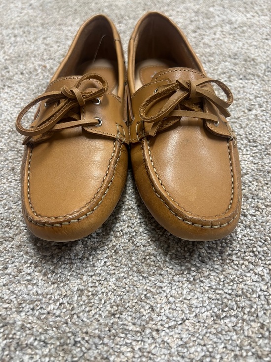 Eastland Shoes - Leather driving moccasin loafer Women’s Classic Leather Boat Shoes - Tan